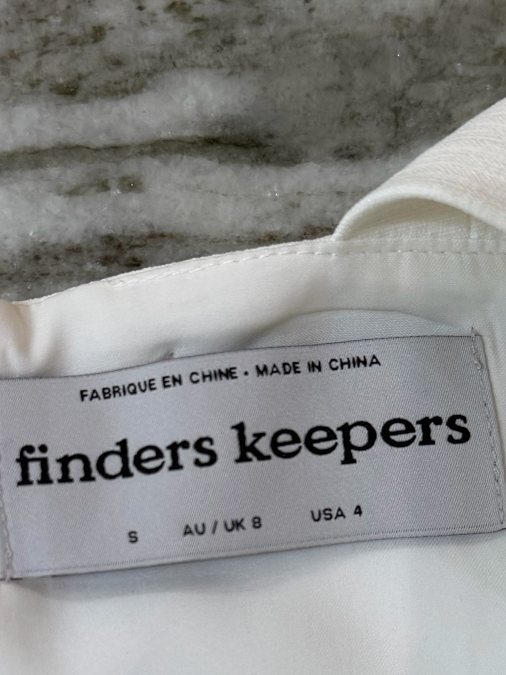 Finders Keepers Mila Ivory Button-Front Mini Dress
Size 4 - Picture 7 of 9
